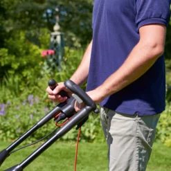 Bosch Rotak Universal 650 Corded Rotary Lawnmower -Outlet Power Lawn Mower Store bosch rotak universal 650 corded rotary lawnmower4059952526768 04i bq