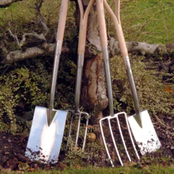 Burgon & Ball Border Fork (W)180mm -Outlet Power Lawn Mower Store burgon ball border fork w 180mm5019360008668 02i bq