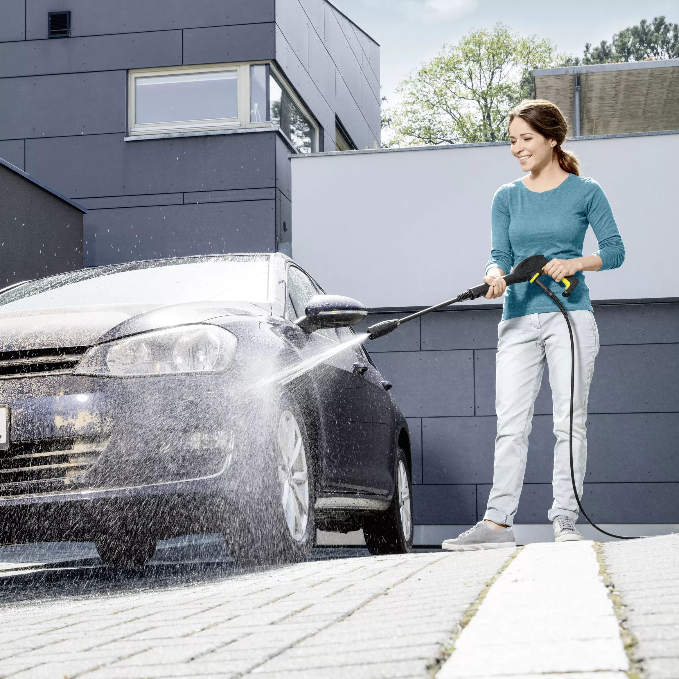 Kärcher K2 Power Control Corded Pressure Washer 1.4kW 16736040 8 Kärcher K2 Power Control Corded Pressure Washer 1.4kW 16736040 - Image 8