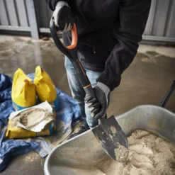 Magnusson Pointed D Handle Micro Shovel -Outlet Power Lawn Mower Store magnusson pointed d handle micro shovel5059340086620 01i