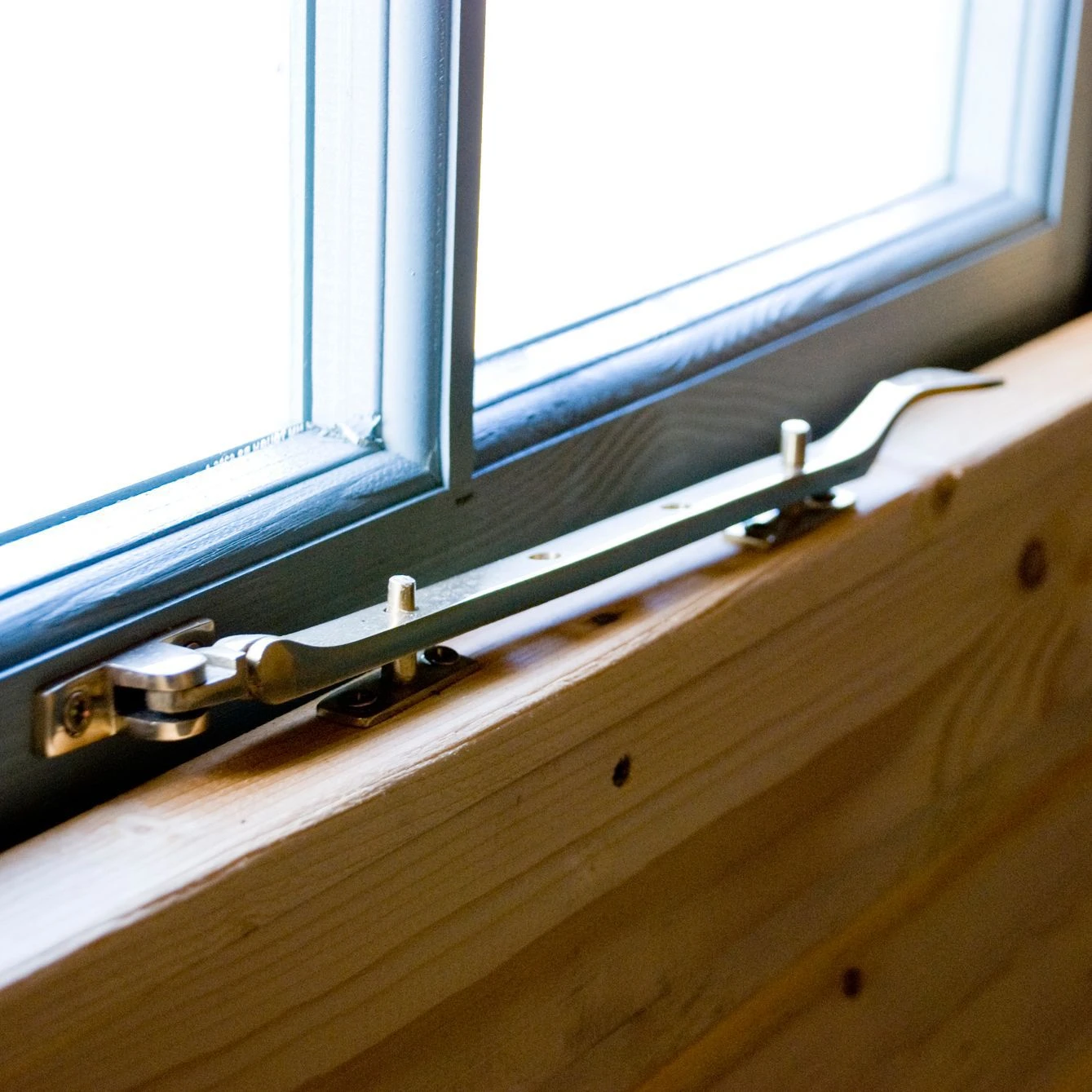 Shire 13x15 Bradenham Wooden Garage (Base Included) - Assembly Service Included 8 Shire 13x15 Bradenham Wooden Garage (Base Included) - Assembly Service Included - Image 8