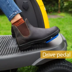 Stiga Battery-powered Ride-on Lawnmower 48V -Outlet Power Lawn Mower Store stiga battery powered ride on lawnmower 48v8008984852570 25c